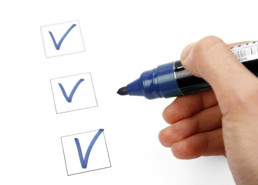 9 Must-have Things to Include in Your Interview Checklist